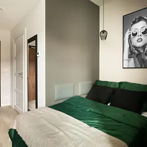 Apartahotel Milestone Center Urban Living